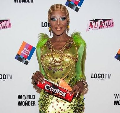 na hora que o som foi ligado novamente no trio da parada e pra testar se tava okay o <a href="/lucasrgarciaa/">Luc∀s G∀rcia</a> colocou witness pra tocar

sempre um little envolvido em trambiques e sabotagens, aprenderam direitinho com a fave