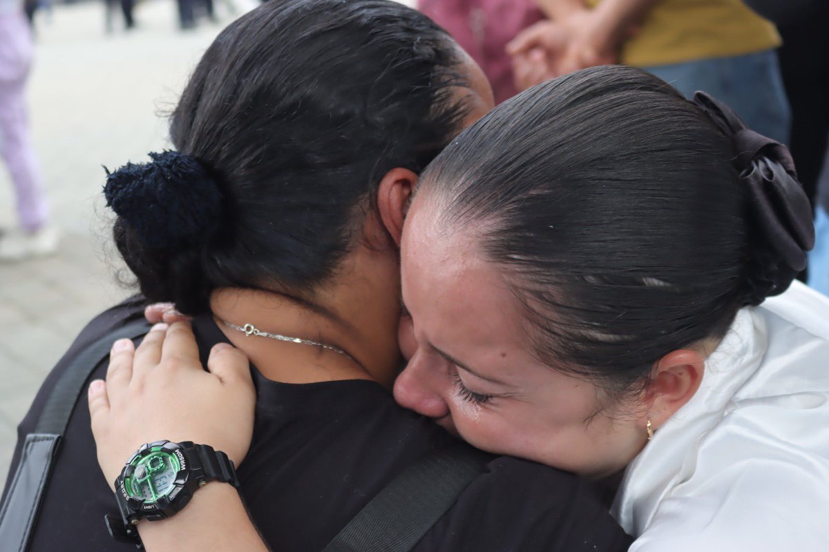 La Policía Nacional, a través de la Dirección de Incorporación, entrega al país un grupo de 3.468 hombres y mujeres que inician su proceso de formación en la Dirección de Educación Policial como aspirantes al programa Técnico Profesional en Servicio de Policía.

Estos nuevos