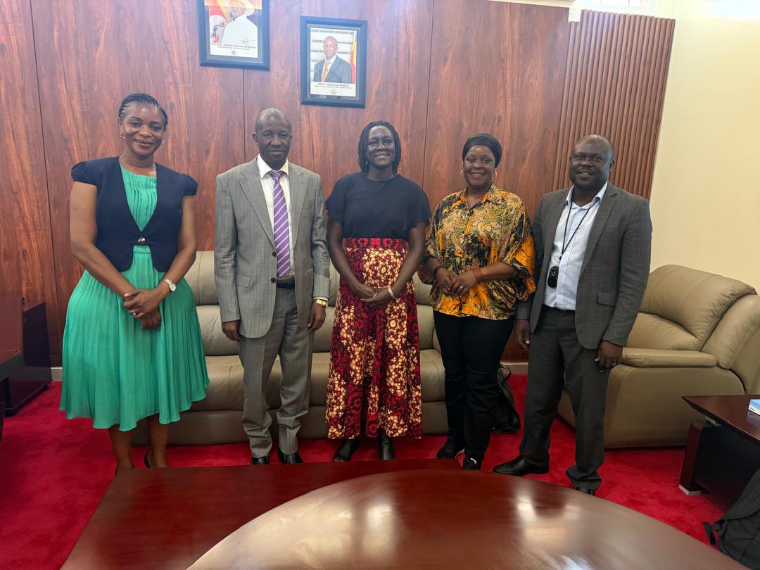ProfMuhwezi's tweet photo. I had a productive meeting with @UNICEFUganda officials to discuss the planned outreach engagements targeting 900 to 2500 out-of-school adolescents and youth in Kampala, Mbarara, and Arua, through the #iUpshift Social Innovation and Digital Skills toolkit programmes. Notably, @OfficialMubs has successfully reached 1047 adolescents and youth in 2025. I extend my gratitude to UNICEF for selecting MUBS as a partner in this endeavour.