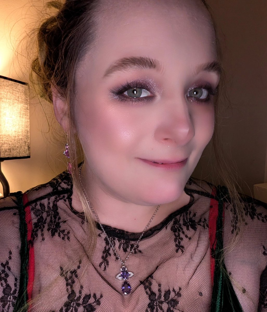 Celebrating the new season of overwatch with a stream over on twitch.tv/PixelGirlSlays