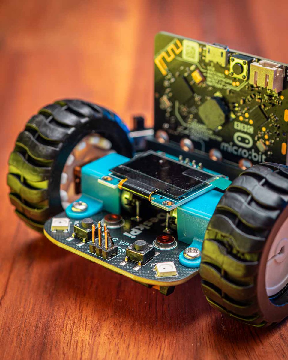 CoreElecAU's tweet image. Get some hands on STEM education with the Microcar for micro:Bit. It comes pre-wired with minimal assembly so you can get to coding with MakeCode graphical programming as soon as possible. Powered by AAA batteries it makes a great entry point to robotics. coreelec.io/1j6