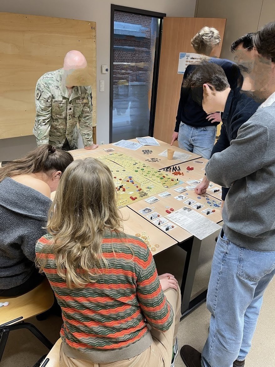 Chair of Land Operations, BEL Defence College tweet media