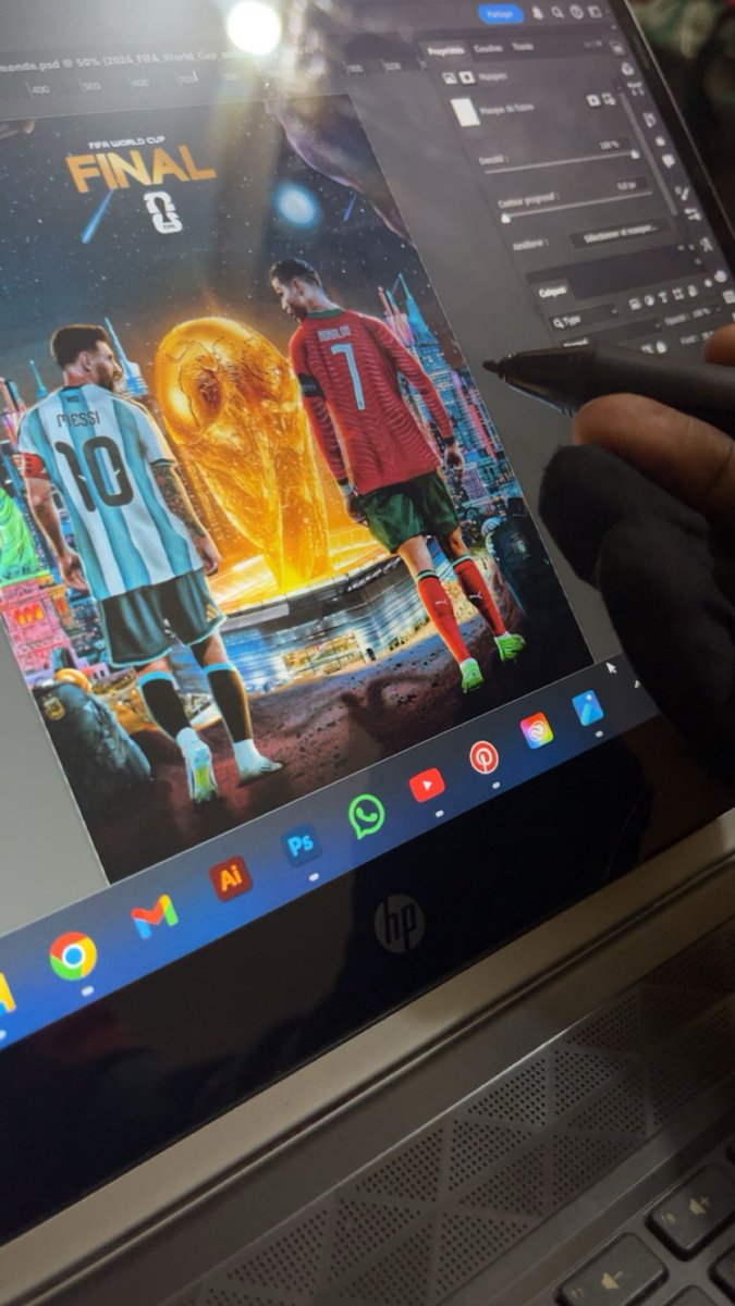 GraphisteFallou's tweet image. S’ils se retrouvent en 1/4 de final mon rêve se brisera à jamais🖌️⌛️