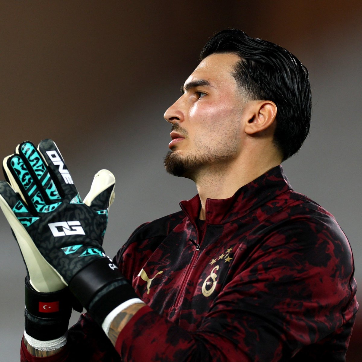 GURUR DUYUYORUZ GALATASARAY KALECİSİ DEMEYE GURUR