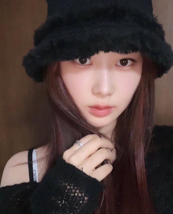 𝐥𝕚𝐟ǝ’𝚜 𝕥o͞o æ𝐫𝕚a𝐥 ! ♡ tweet media