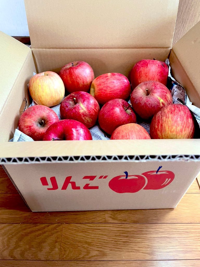 おはおーございます🎀 長野県の松川市のりんご農園さんから10kgお