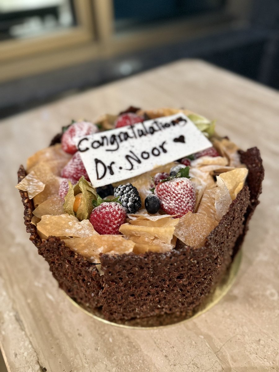 النور✨ tweet media