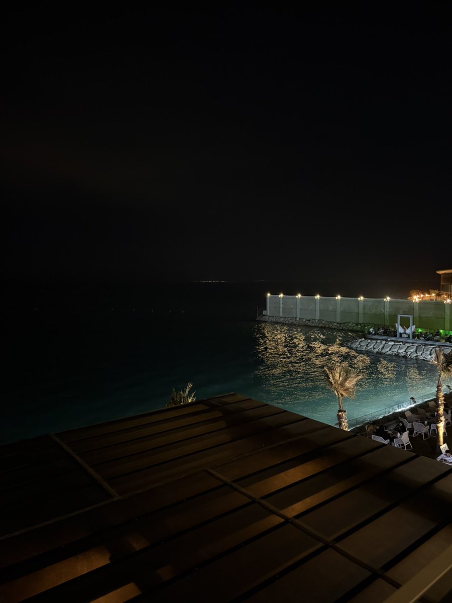 النور✨ tweet media