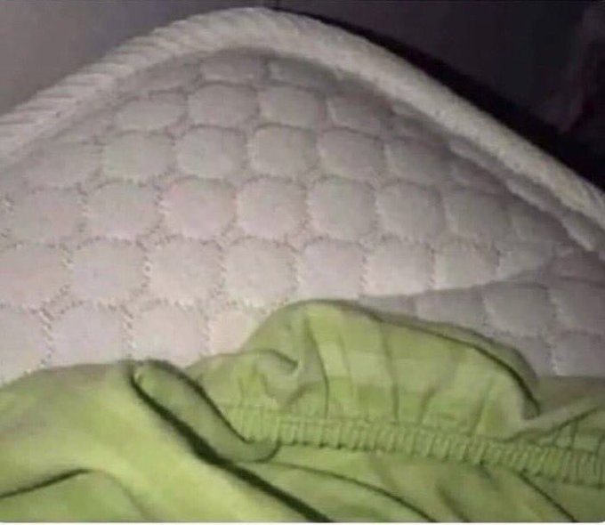 me estaré muriendo del sueño , pero así yo no duermo