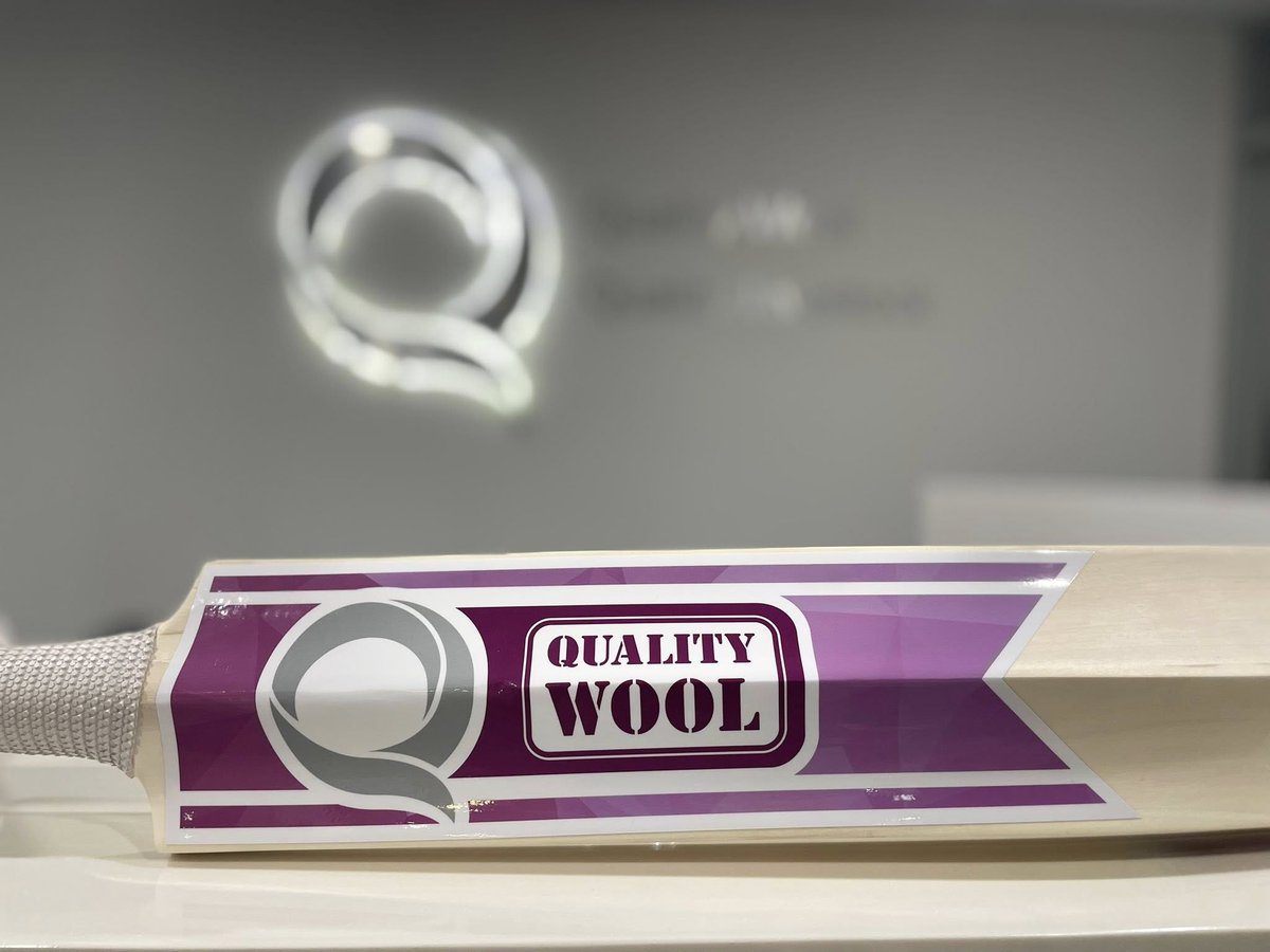 QualityWool's tweet image. THANKS to Paul from Vital Signs &amp;amp; Graphics for a fantastic job bringing our Quality Wool Cup cricket bats to life ahead of January's 2026 tournament at Port Lincoln.

We’d lend them to England in the lead-up to the next #Ashes test, but we wouldn’t want them to “overprepare”…