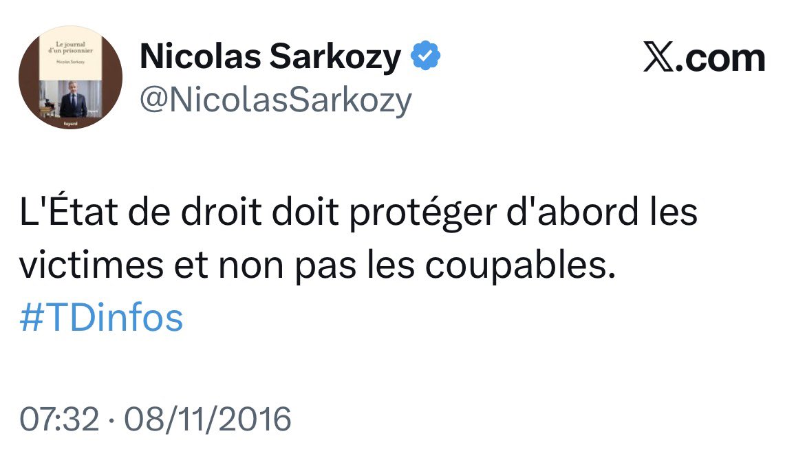 PanettonePazzo's tweet image. Mais comment un être aussi immonde a un jour pu exercer les plus hautes fonctions de ce pays ?