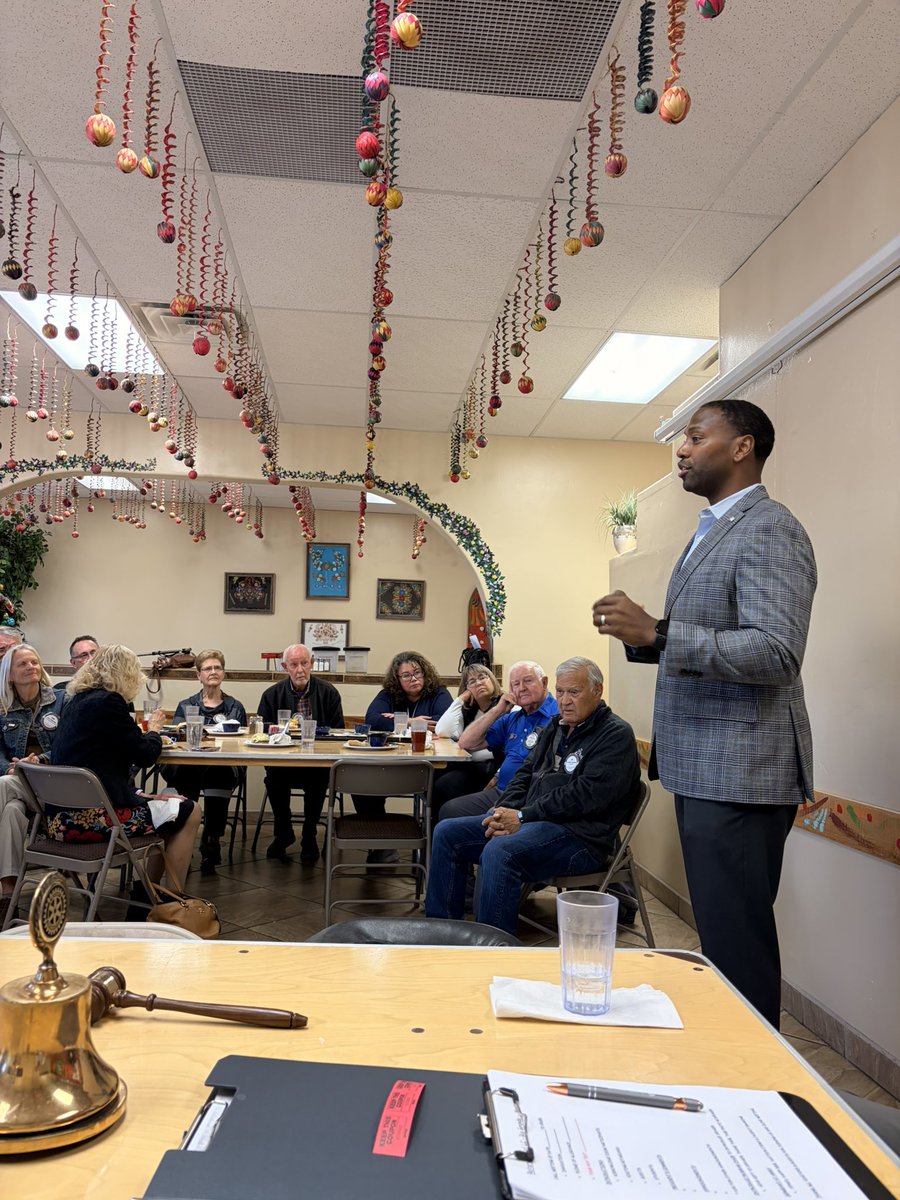 Joe Fields tweet media