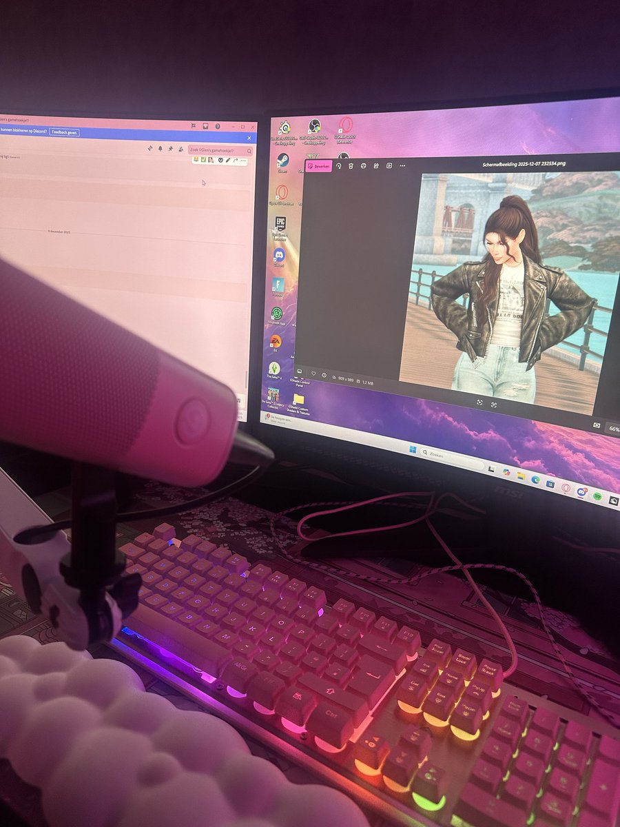 xGienntje's tweet image. Favorite kind of nights🤍
#pinksetup #aestheticsetup #pinkaesthetic #sims4 #discordgirls #streamergirl #twitch #twitchgaming