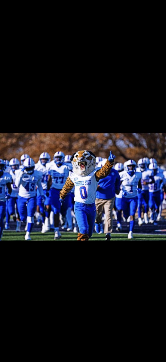 EvansGreggory's tweet image. Blessed to receive offer from TSU 
@reggiebarlow  @AgentG55