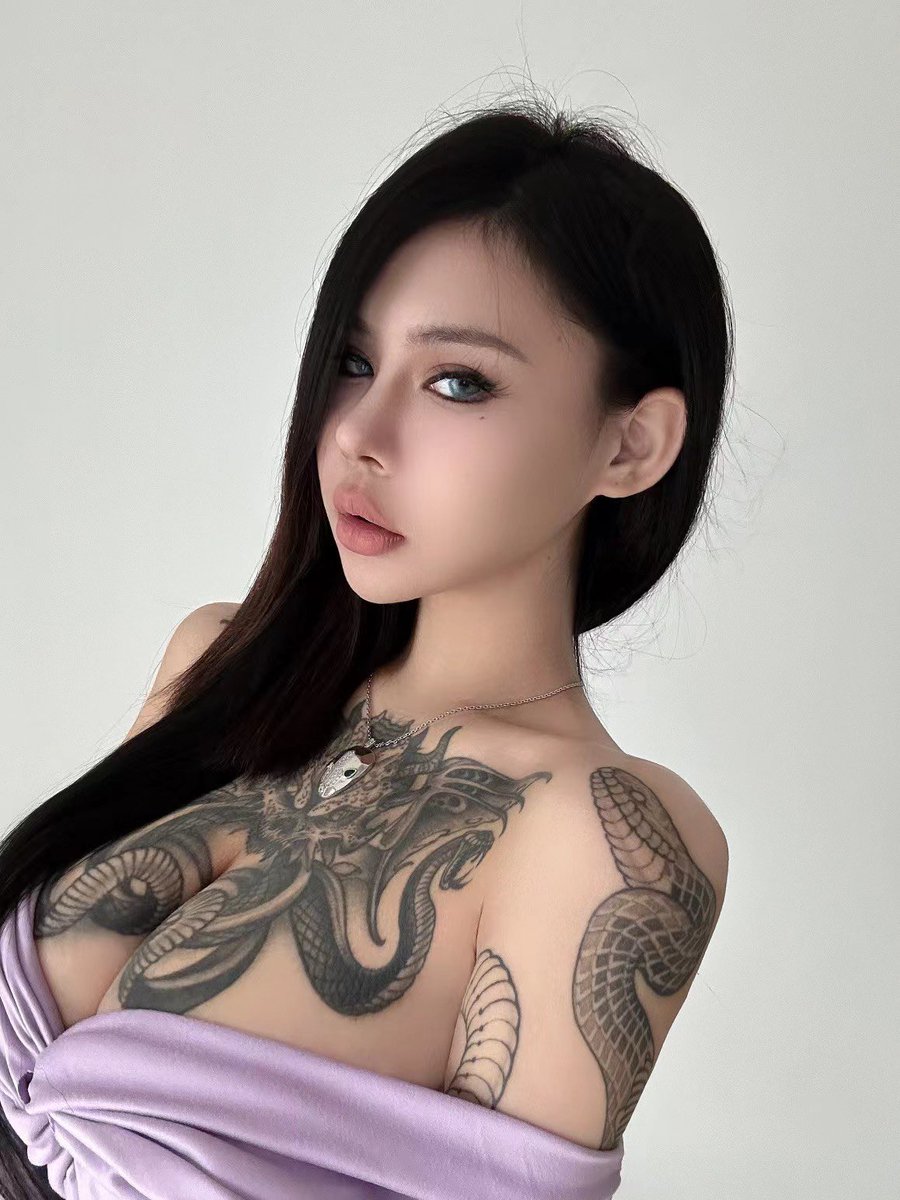 白鹿 tweet media