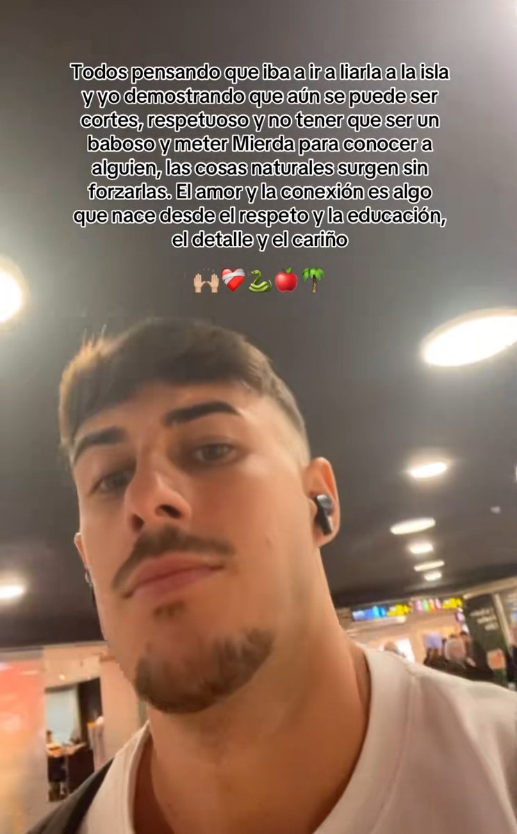 Esther tweet media