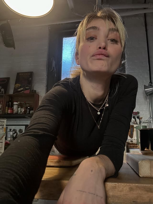 Emily Farash tweet media