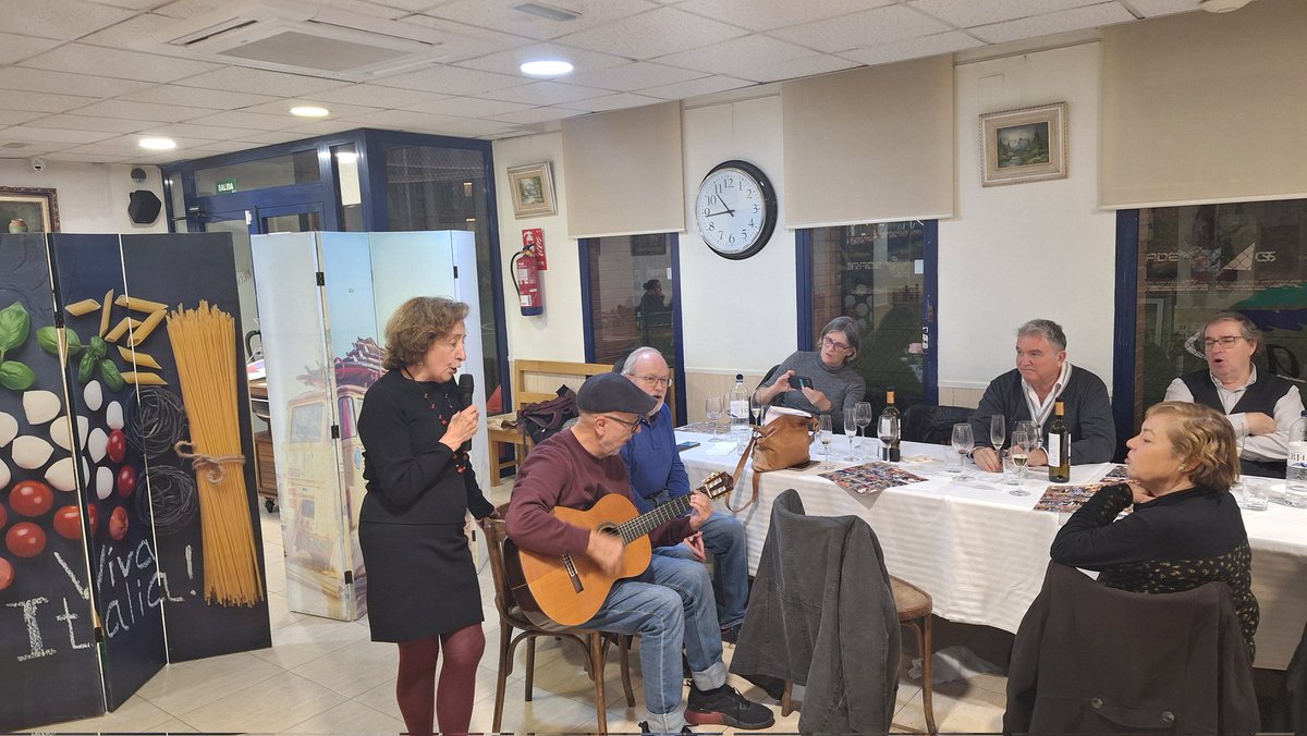 Com estem al Centro Asturiano, un record a la lluita obrera cantant Santa Barbara bendita
