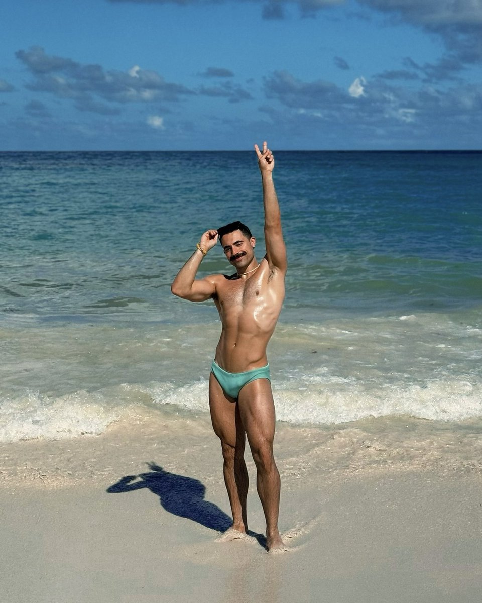 ᴠɪᴛᴏʀ𐚁 tweet media