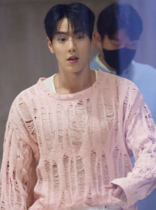 𝗥𝗢𝗪𝗔𝗡 | 이루원 tweet media