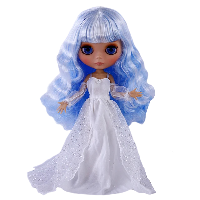 thisisblythecom's tweet photo. Meet Serena — a multi-color-haired custom Neo Blythe doll with a matte face, tan skin, and a poseable 19-joint body. 

A bright and unique choice for collectors.

Explore: https://t.co/IoGbbPAQjJ https://t.co/YCMkkaGY4p