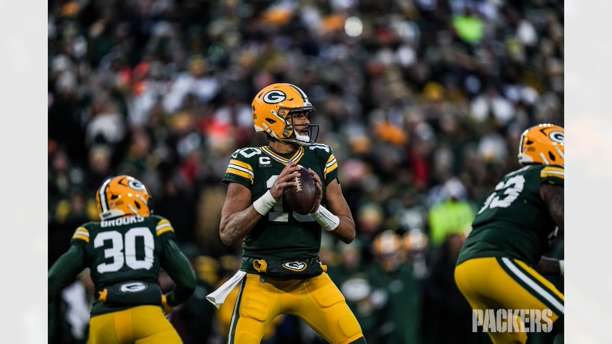 JacobMorley's tweet image. Jordan Love ranks in the top 10 of the NFL in the following passing categories: 

Passer rating 105.4 (4th)
Completion percentage 67.1 (9th) 
Passing yards 3,028 (9th)
Average gain 7.84 (7th)
Interceptions 4 (2nd) 
Interception percentage 1.0 (2nd) 
TD percentage 5.7 (8th) 
Avg.…