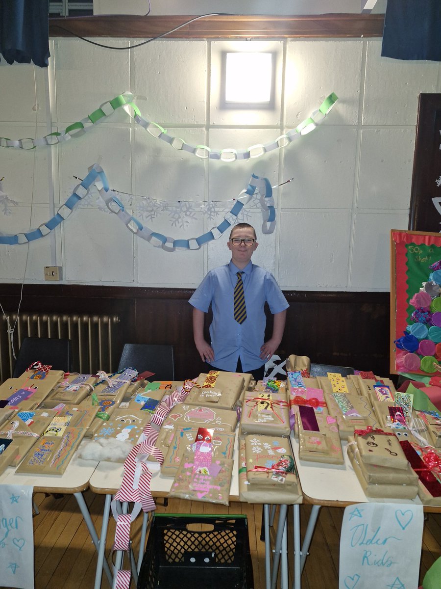 Mrs Hamilton tweet media