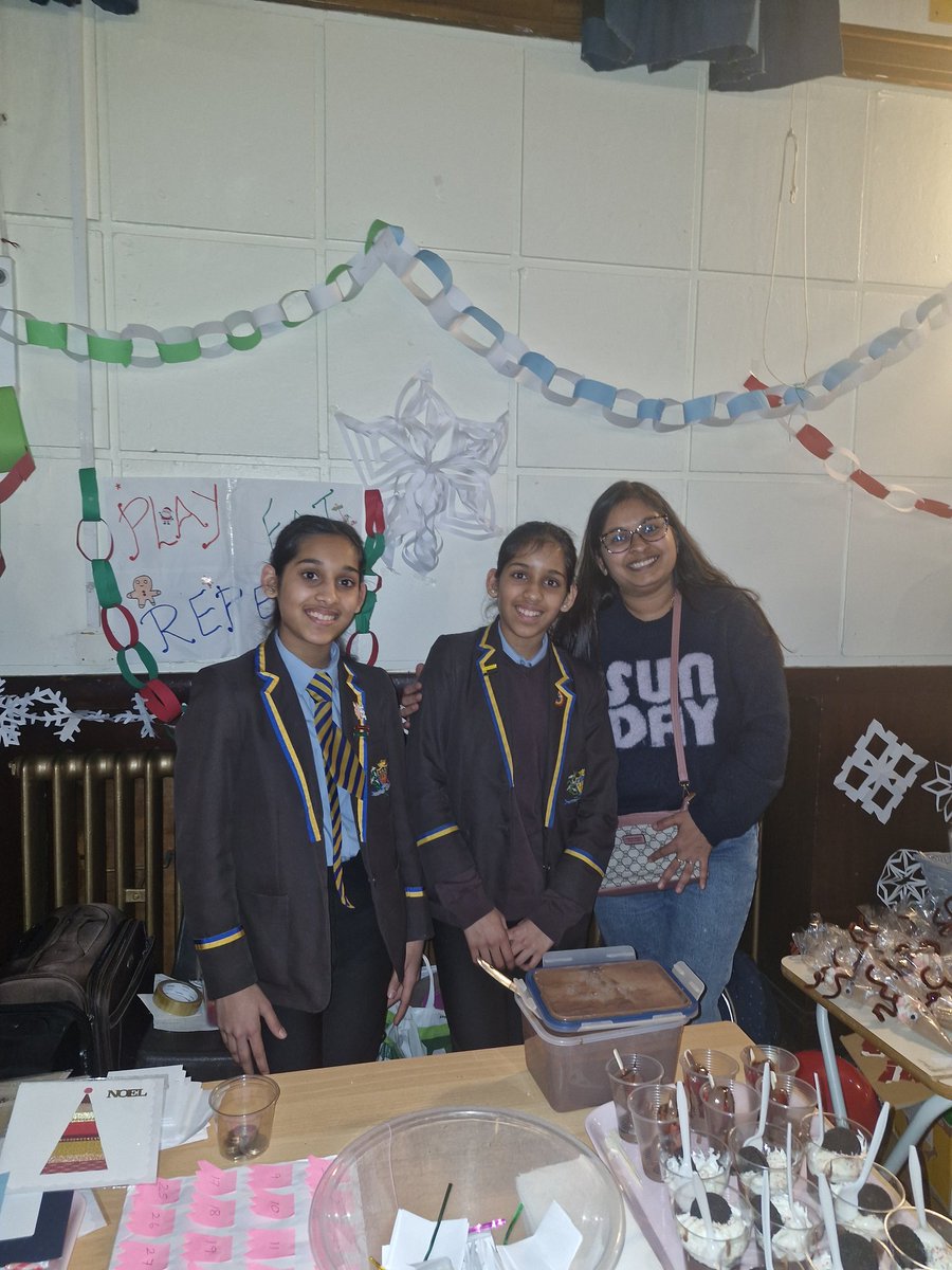 Mrs Hamilton tweet media