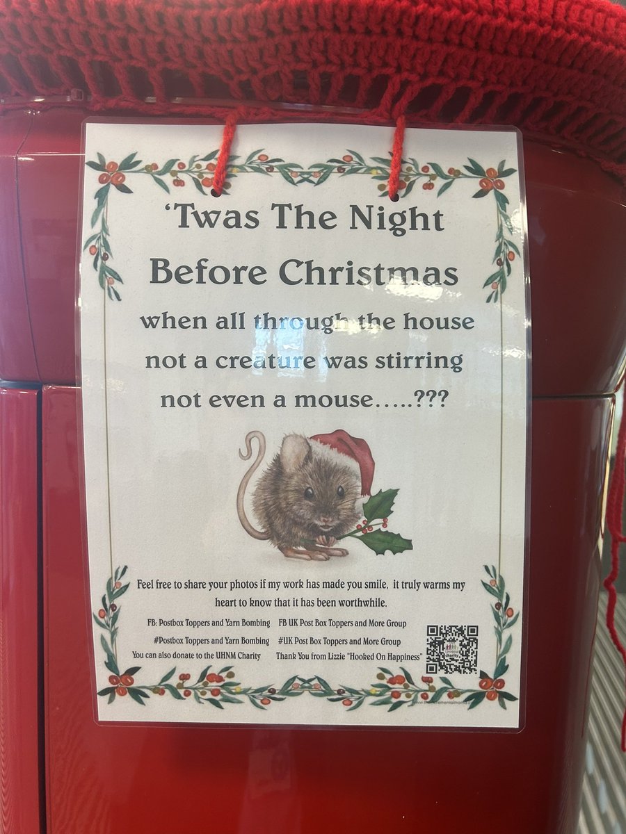 rdons85's tweet image. Love the Postbox topper on my way into work this morning for Christmas,
So cute #postboxtoppers #ukpostboxtoppers @UHNMCharity