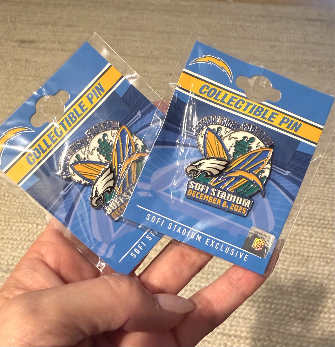 ⚡️⚡️⚡️VICTORY TUESDAY⚡️⚡️⚡️
    ⚡️⚡️⚡️⚡️GIVEAWAY⚡️⚡️⚡️⚡️

Hey ⚡️fam…I’ve got 2 Eagles game day pins to giveaway after that gritty win last night. Just RT this post to enter and I’ll announce the winners on Thursday. Have a boltastic day. ⚡️⚡️⚡️