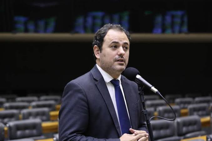 Se você tem o maior respeito e admiração pelo Deputado Glauber Braga, deixa aqui o seu :

SEM ANISTIA 
SEM DOSIMETRIA 
CHEGA DE IMPUNIDADE 
O BRASIL QUER JUSTIÇA