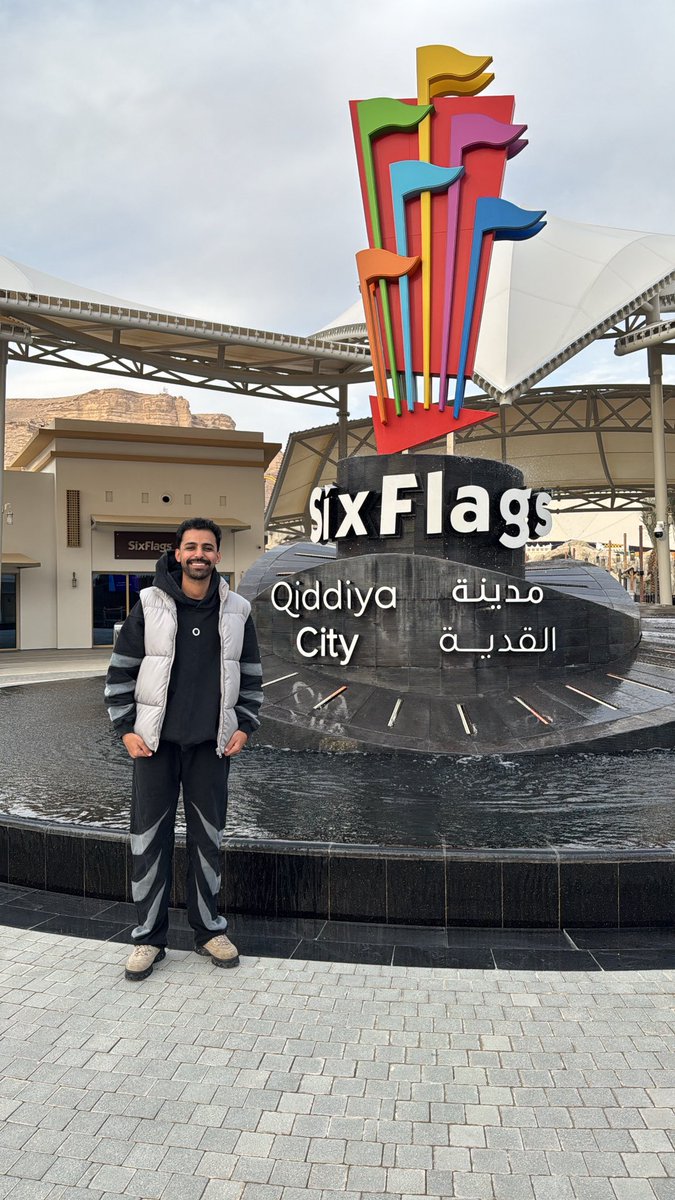 Official3boosh's tweet photo. دخلت مبسوط وطلعت مبسوط ❤️‍🔥
@SixFlagsQC https://t.co/E2hrEK9FIq