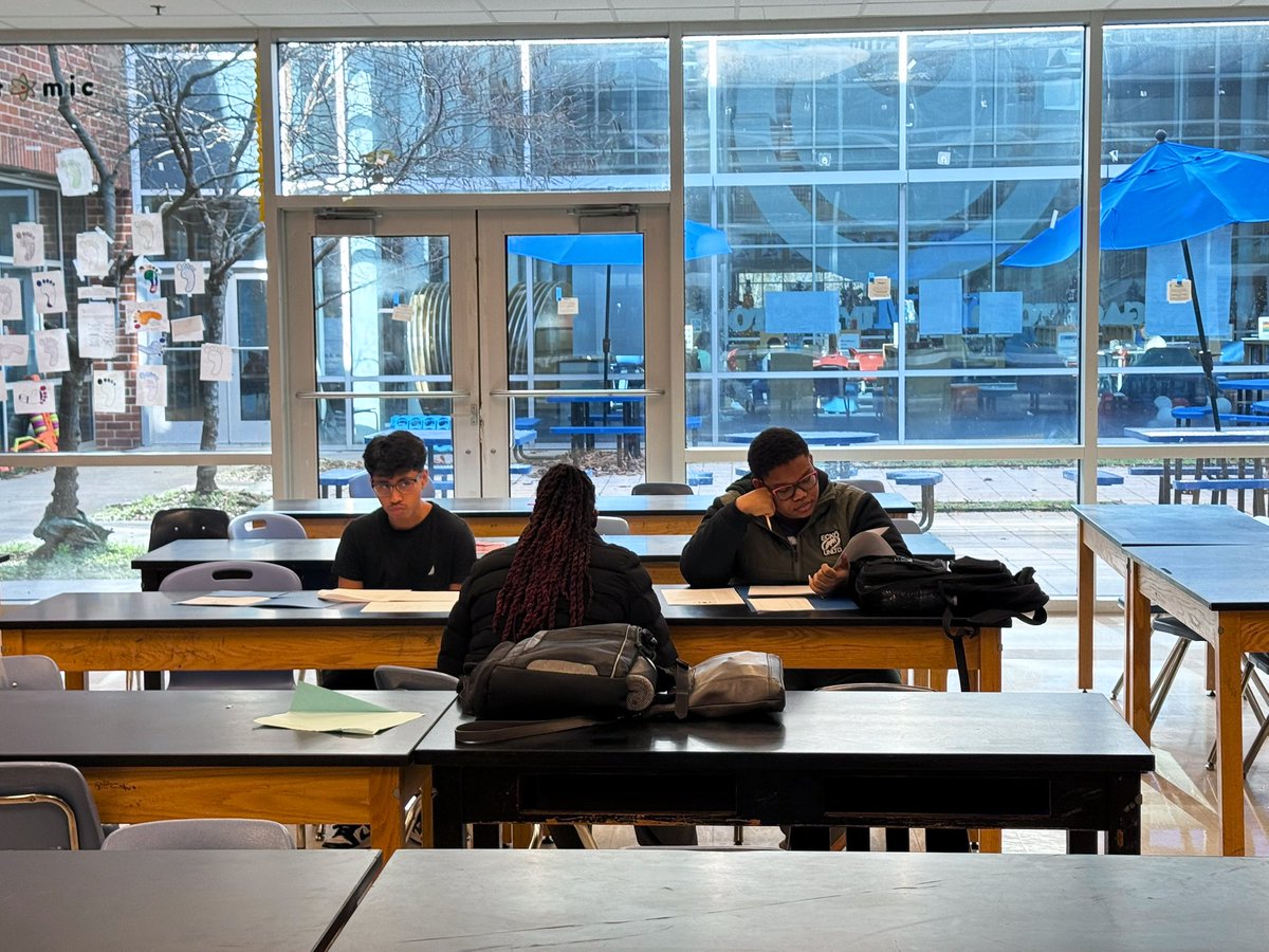 MeaganNaraine's tweet photo. Thank you, Ms. Denny, our district science specialist, for providing one on one preparation to our GHP finalists. 

The session was so impactful that Mark and Karin immediately requested a follow up meeting. There is nothing like strong district support.

#REACH #GHP https://t.co/pP6LVHL8RQ
