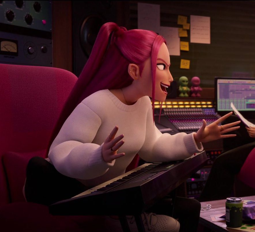 ⊹☾ 𝑀̲𝑖̲𝑟̲𝑎̲ tweet media