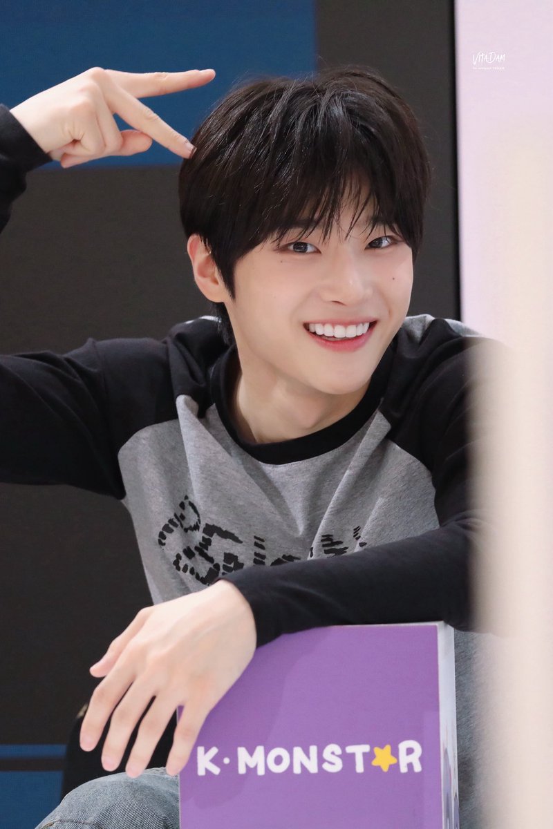 🍋251129

ฅ^._.^ฅ

#ONEPACT #원팩트 #이예담 #예담  #LEEYEDAM #YEDAM #イェダム