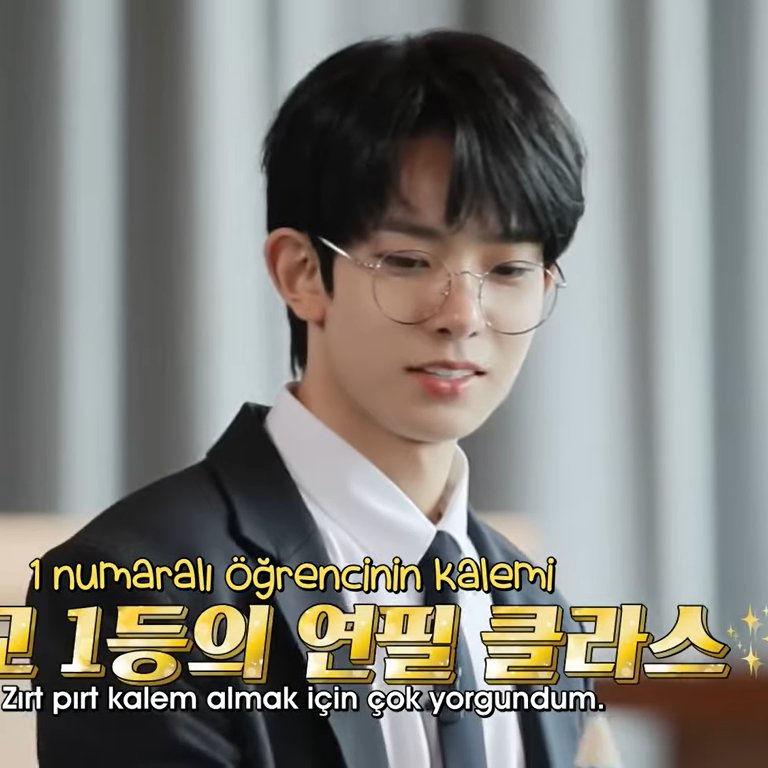 bu heeseunga çok ayrı yanıyorum