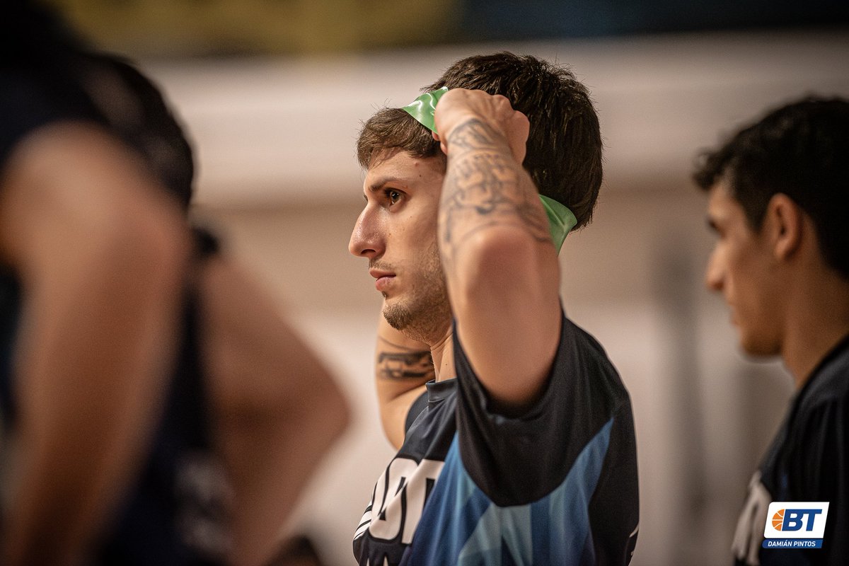 𝗖𝗢𝗡 𝗢𝗕𝗝𝗘𝗧𝗜𝗩𝗢𝗦 𝗗𝗜𝗦𝗧𝗜𝗡𝗧𝗢𝗦

Malvin visita a Cordón en la calle Galicia. Los de López quieren pelear por un lugar entre los seis, mientras que los de Esteve deben ganar para alejarse de la zona de descenso.

📝🎤 <a href="/Mcaballero_03/">Matías Caballero</a> 
📸 <a href="/DamiPintos22/">Pelita ▕⃝⃤⁩⁩</a> 

#LUBxBT