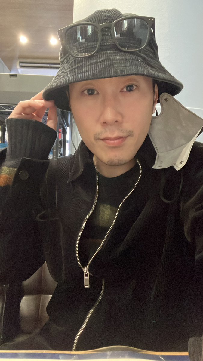 HachiyaTakao's tweet photo. 久しぶりの御堂筋線
中津…🎙️

レッスンのお仕事です🎹
12/14(日)沁みる焼酎リターンズ
遊びにきてね🎫 https://t.co/1wSXctbKPj https://t.co/h99GaqOBXN