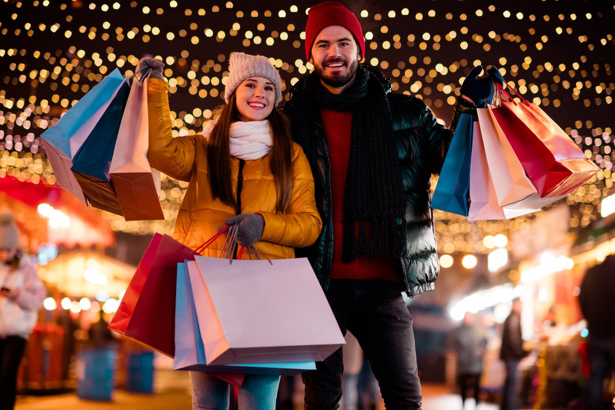 WeDontSitWePlay's tweet photo. Stress-Free Shopping While Traveling – How Parents Can Find Time for Holiday Gifting - https://t.co/MSk6vqNqwR https://t.co/btNqzWEy1l
