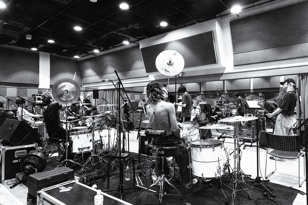 ［Alexandros］ tweet media