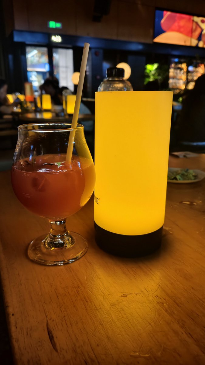 alitzelibless's tweet photo. ✨Alcohol time🥂 https://t.co/wMWAxaaPMz