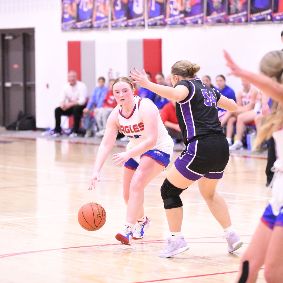 Photos from Alma/Pepin's 1st win of the season are available on sportswithderrick.smugmug.com/2025-2026-Seas…