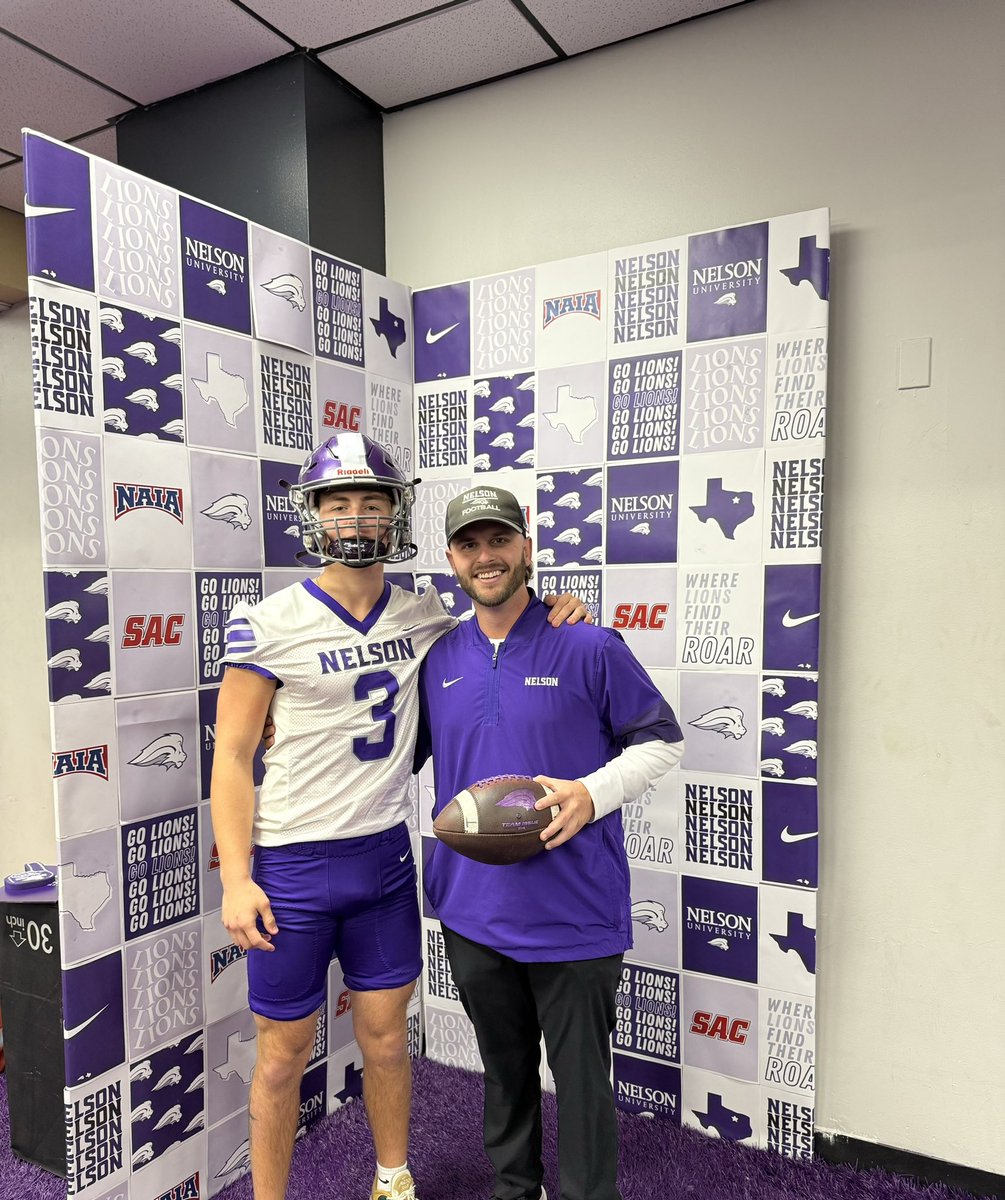 BraydenSchiefer's tweet image. Had a great visit out at Nelson University! Appreciate you @Coach_MacSAGU for showing us around and what Texas football is about!
@CoachGropCOS_HC @CoachBurns_777a @coachblakeg