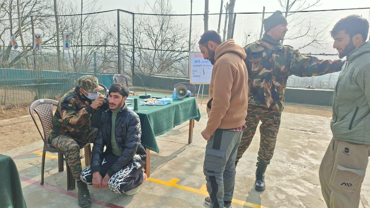 kupwarasentinel's tweet photo. The 160 TA Kupwara Recruitment Rally at Panzgam continues to inspire youth with discipline, determination and the spirit of service. Aspirants from across the region are stepping forward with pride, showcasing their potential to join the uniformed service. The rally highlights opportunity, empowerment and the resolve of young Kashmir to build a brighter future with the Indian Army.
#KupwaraRally 
#YouthEmpowerment 
#ServeTheNation