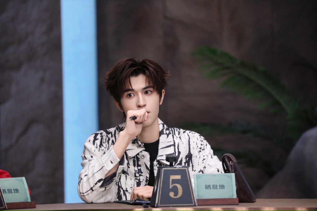 251210 | Patrick's Studio

ʚ🐰ɞ

ธรรมชาติคือกระดานเกม สติปัญญาคือหมาก♟️
วันนี้ 11:00 น.🇹🇭 ติดตามทาง Mango TV
มาดูกันว่า แพทริคจะสร้างพลังจากการร่วมมือ และแสดงความเฉียบคมจากการลุยเดี่ยวได้อย่างไร!

Patrick Wild Tiger🐅
#ForestEvolutionism3s2xPatrick_EP8
#แพทริค #PatrickFinkler