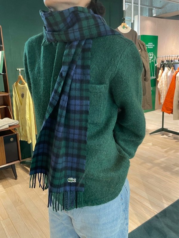 ⭐️おまとめ⭐️ウノピゥウノウグァーレトレ　ラコステ　2点おまとめ クラシカルなチェックマフラー🧣 グリーンとブルーのチェックがほど