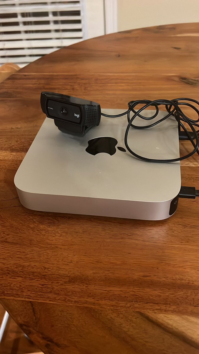jmrphy's tweet image. I finally understand why so many software devs HATE the new crowd of people having fun with AI coding.

It’s because they only use it to do stuff they ALREADY DO! They’re BORING. It’s 9:53pm and I just made this Mac Mini a headless server that deploys a mini-drone swarm anytime…