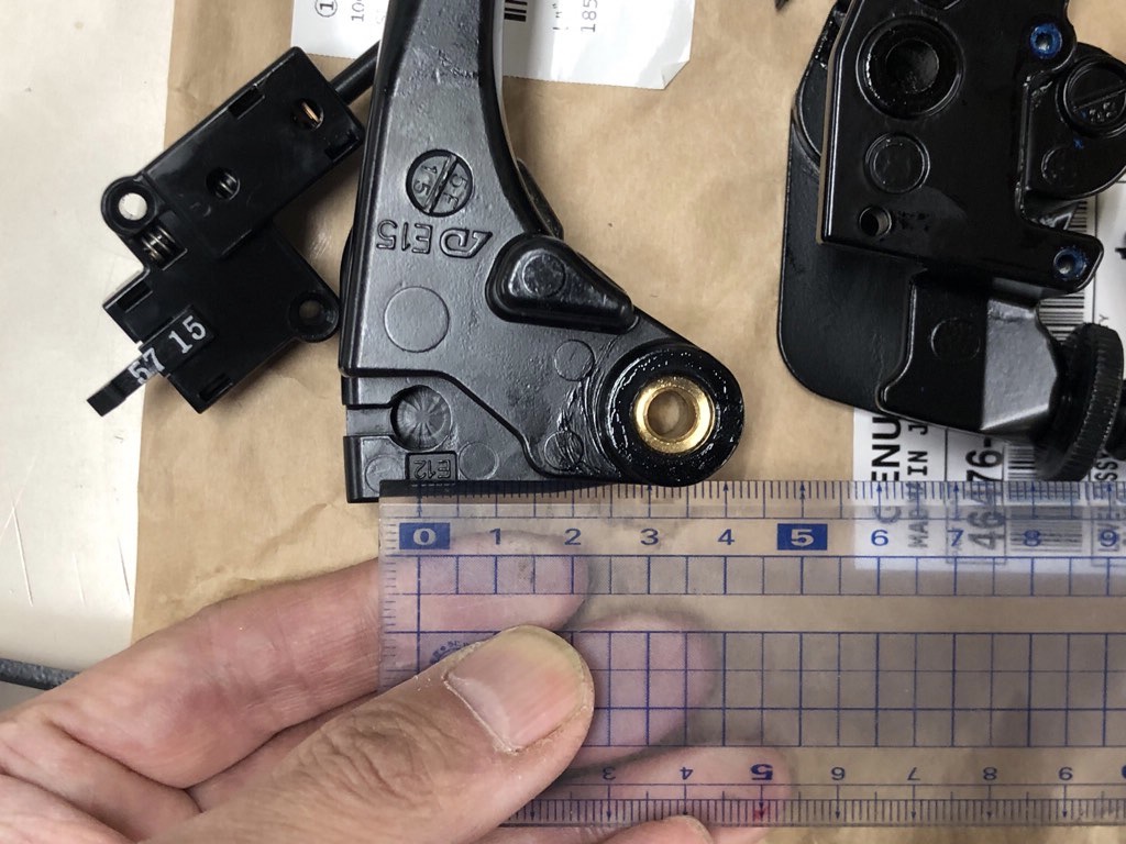 カワサキZRXなどの調整式クラッチレバーASSY 46076-0046到着。クラフト