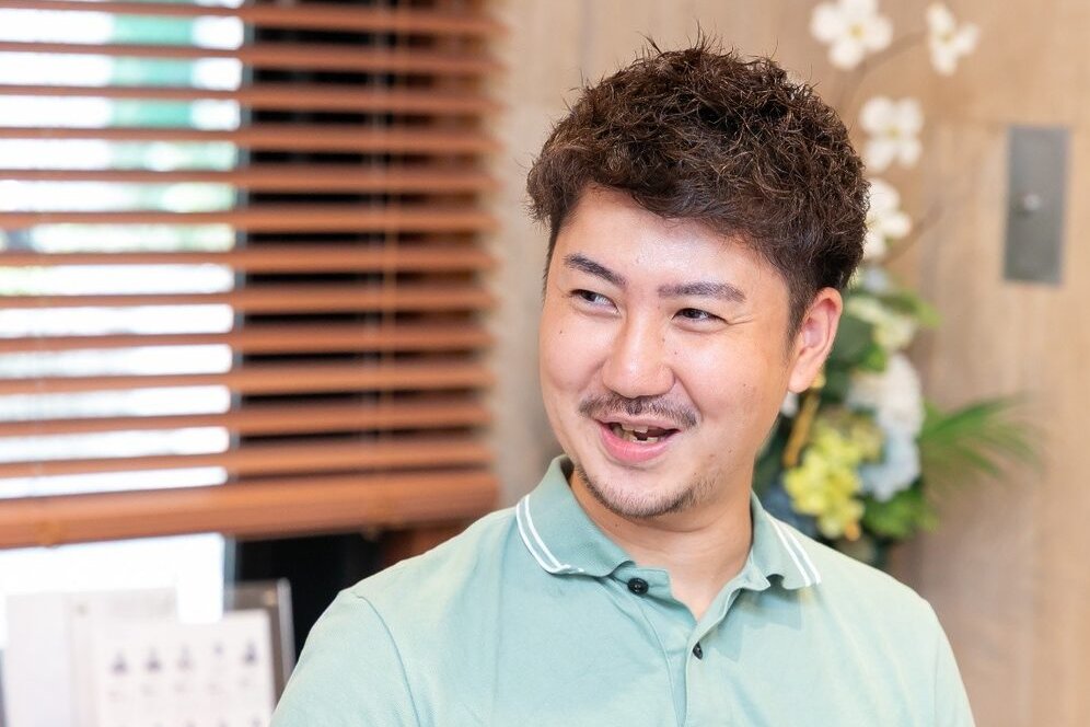 Angel_Bridge_vc's tweet photo. 【投資先インタビュー記事公開🖥️】  
シンプルで優れたUI／UXのプロダクトデモをノーコードで作成できるB2B特化のSaaSを提供するPLAINER。 代表取締役CEOの @kobayashi_plain に、起業やピボットの経緯、プロダクトデモの現況、同社の強みと展望、Angel Bridgeとの距離感などを伺いました。 https://t.co/PV0zhZ8O1Q