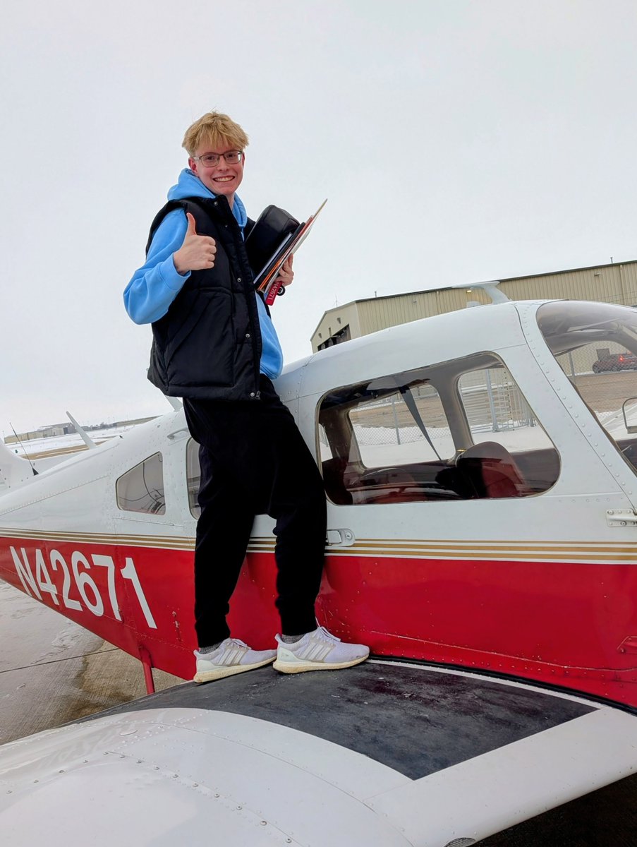 Coe College tweet media